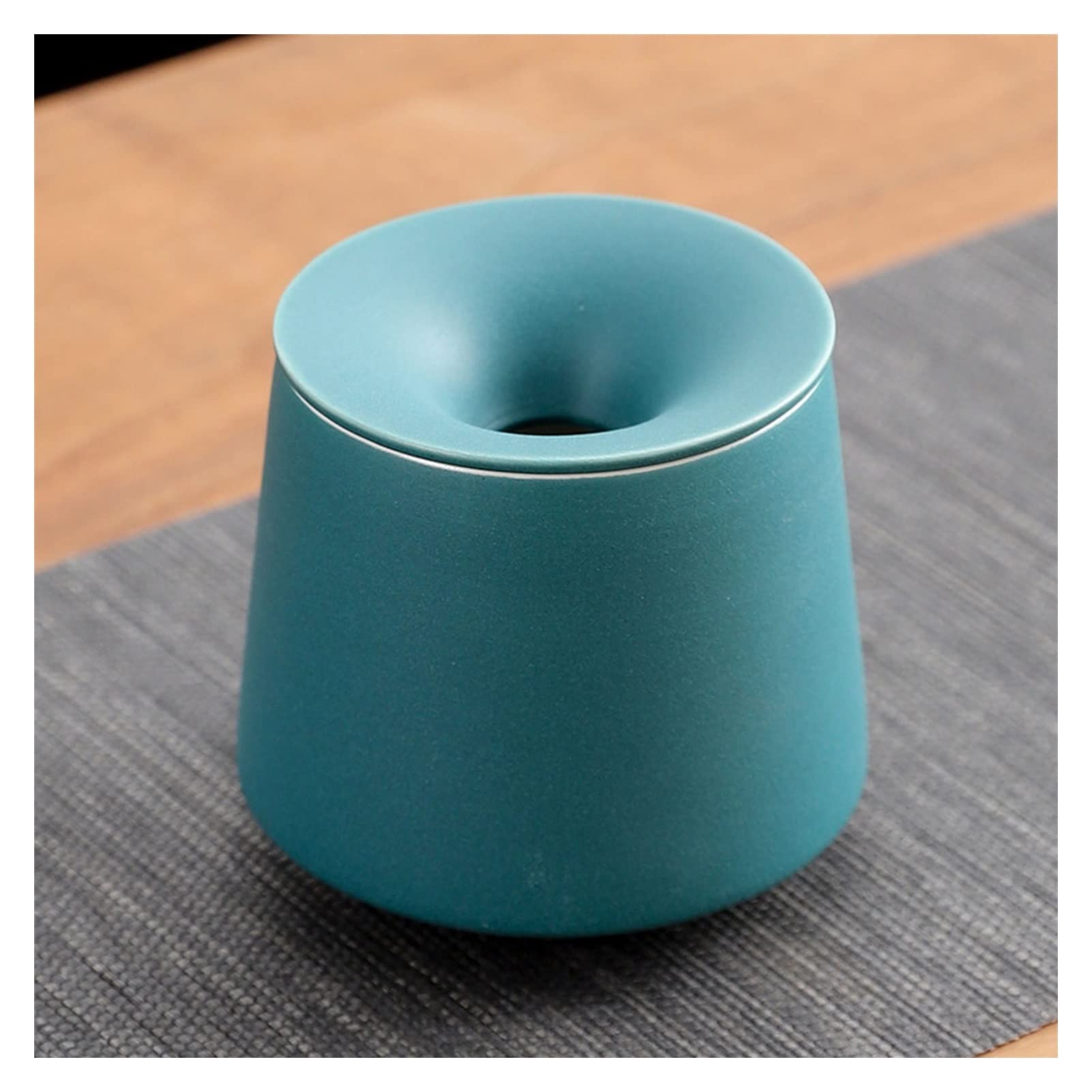 Ashtray Ceramic,Frosted Windproof Ash Tray with Funnel Lid Design