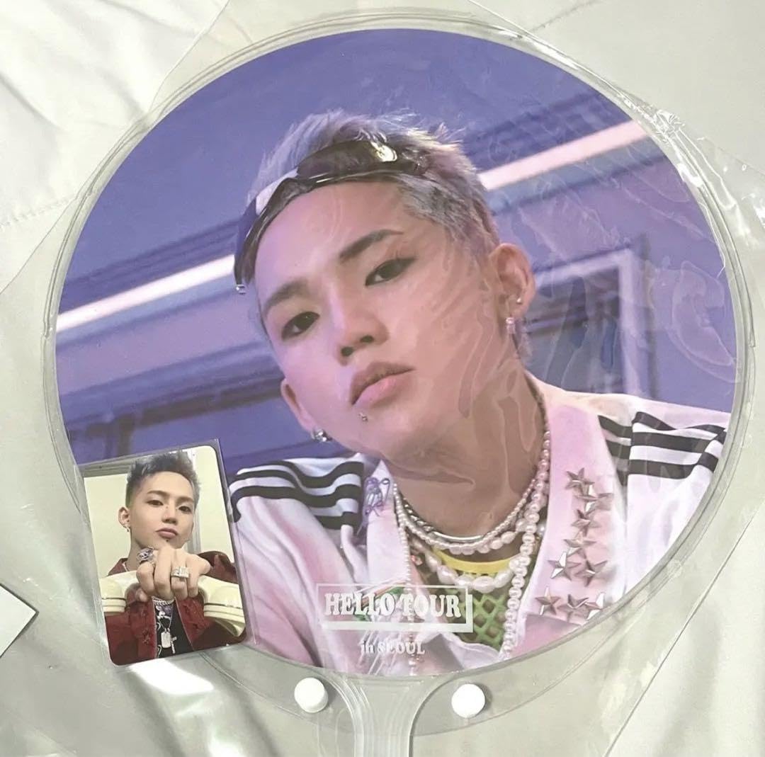 Amazon.co.jp: treasure ヒョンソク うちわ hello 韓国 本国 : ホーム