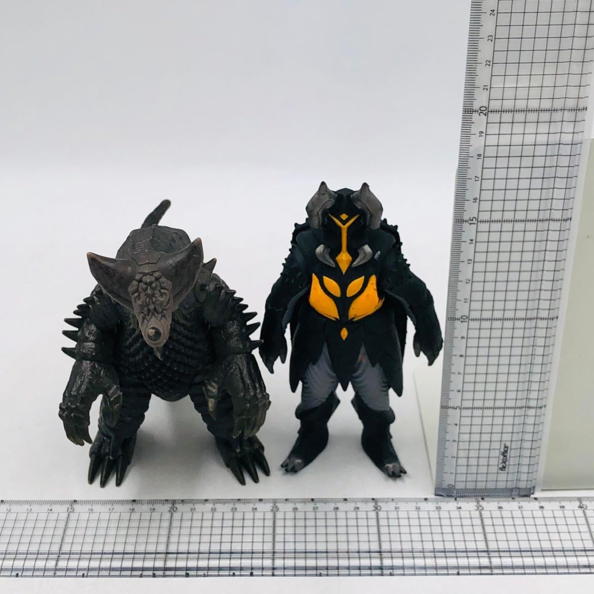 Amazon | 品 怪獣シリーズ 大怪獣シリーズ EXゴモラ EXゼットン 2種