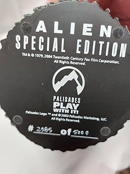 パリセイズ　エイリアン　スペシャルエディション　フィギュア　限定5000体 Amazon.co.jp: パリセイズ エイリアン ミニバスト 限定5000体