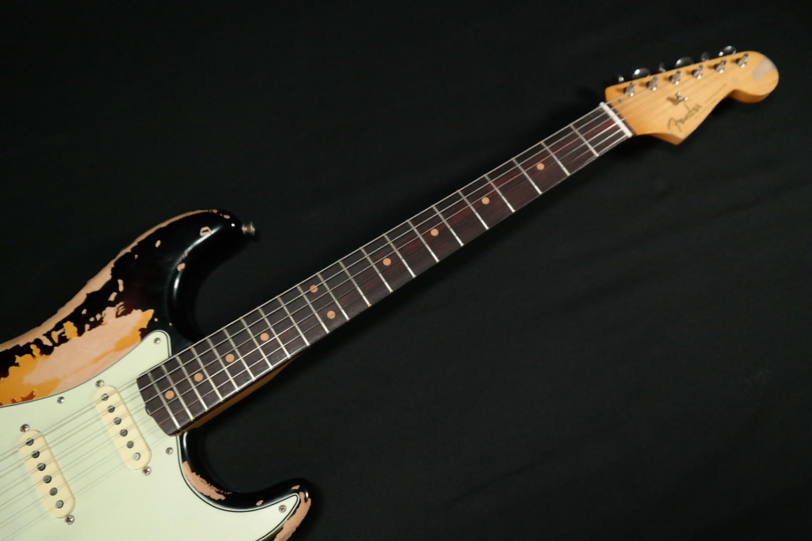 Amazon.com: Fender Mike McCready Stratocaster Electric Guitar - 3