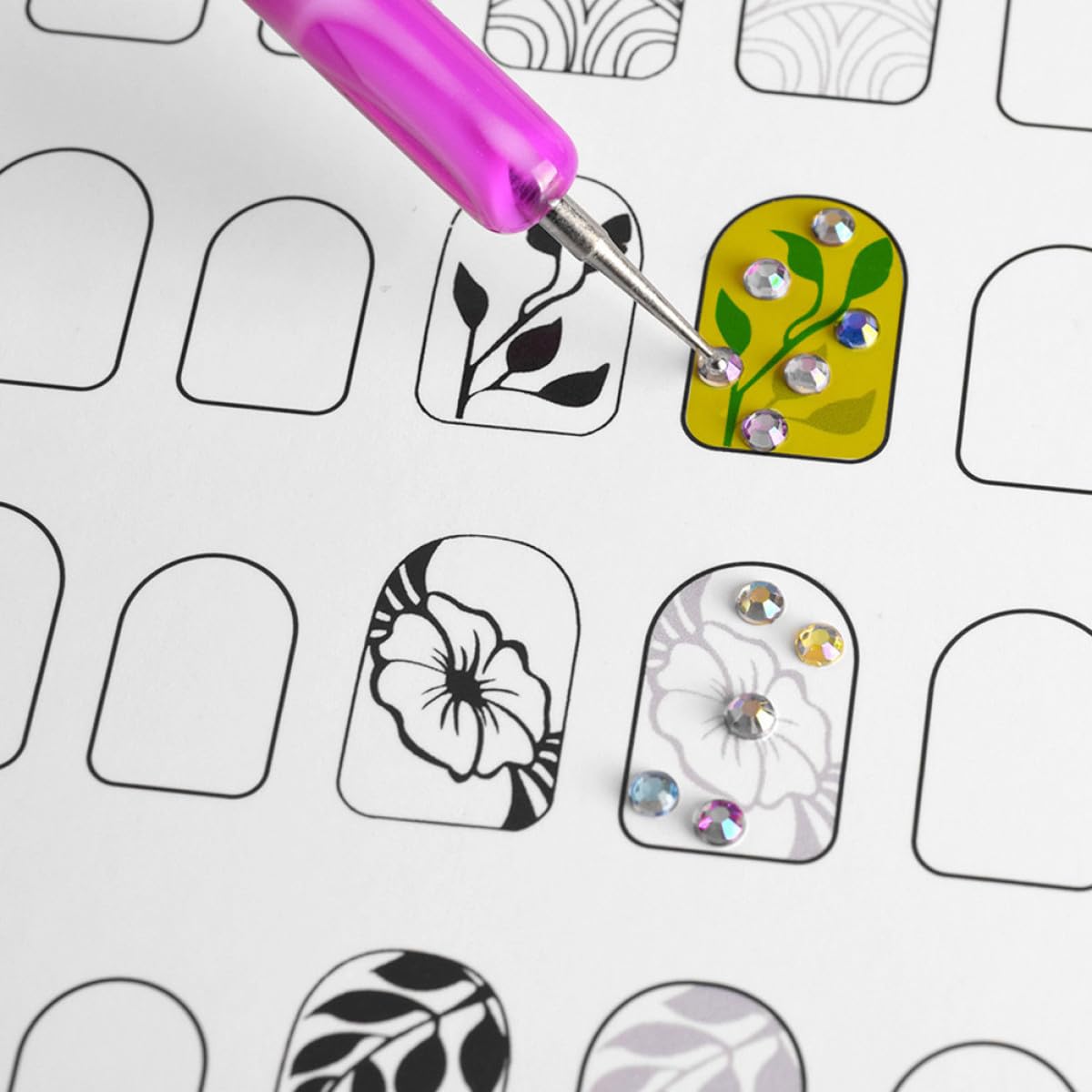 STOBAZA Cartes d'Entraînement Nail Art 24 Feuilles pour Manucure Professionnelle, Support d'Exercices pour Création et Formation, Adapté la Pratique en Salon