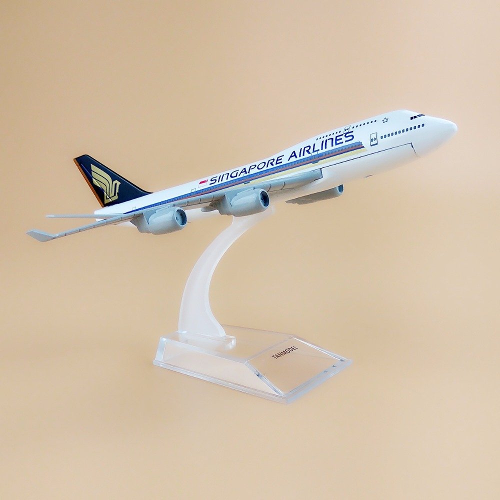 1:300 Singapore Airlines Boeing 747-412 Scale Metal Model Aircraft, Highly Detailed Souvenir Model Aircraft Collection, Multi