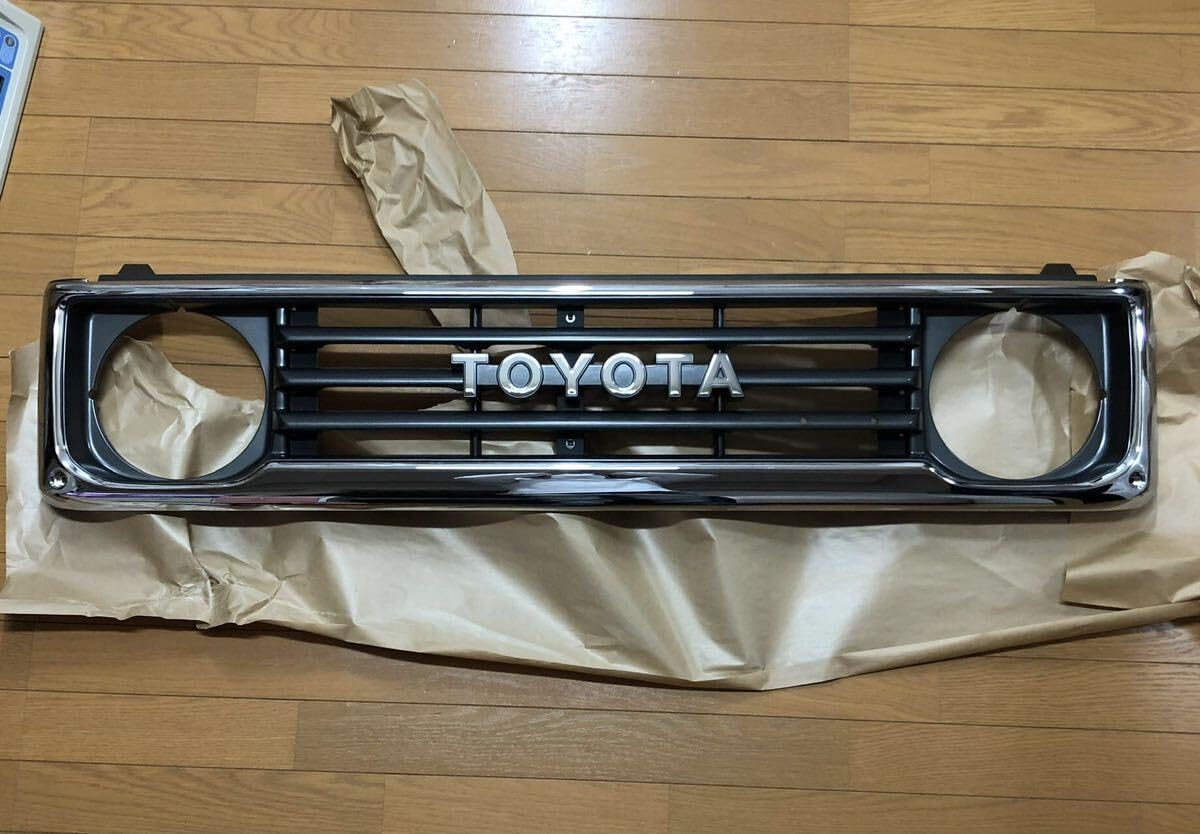 Amazon | トヨタ 純正品 ランクル70 グリル | エンブレム | 車＆バイク