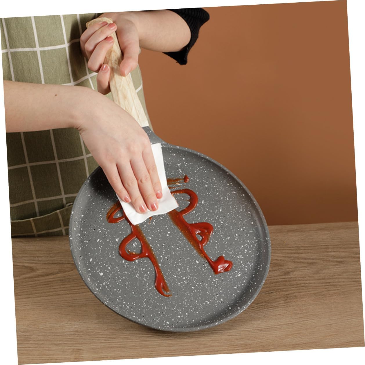 Aluminum Alloy 24cm Nonstick Crepe Pan and Tortilla Frying Pan for Pancakes and Eggs, Small Skillet for Breakfast Cooking, Sturdy Surface without Coating