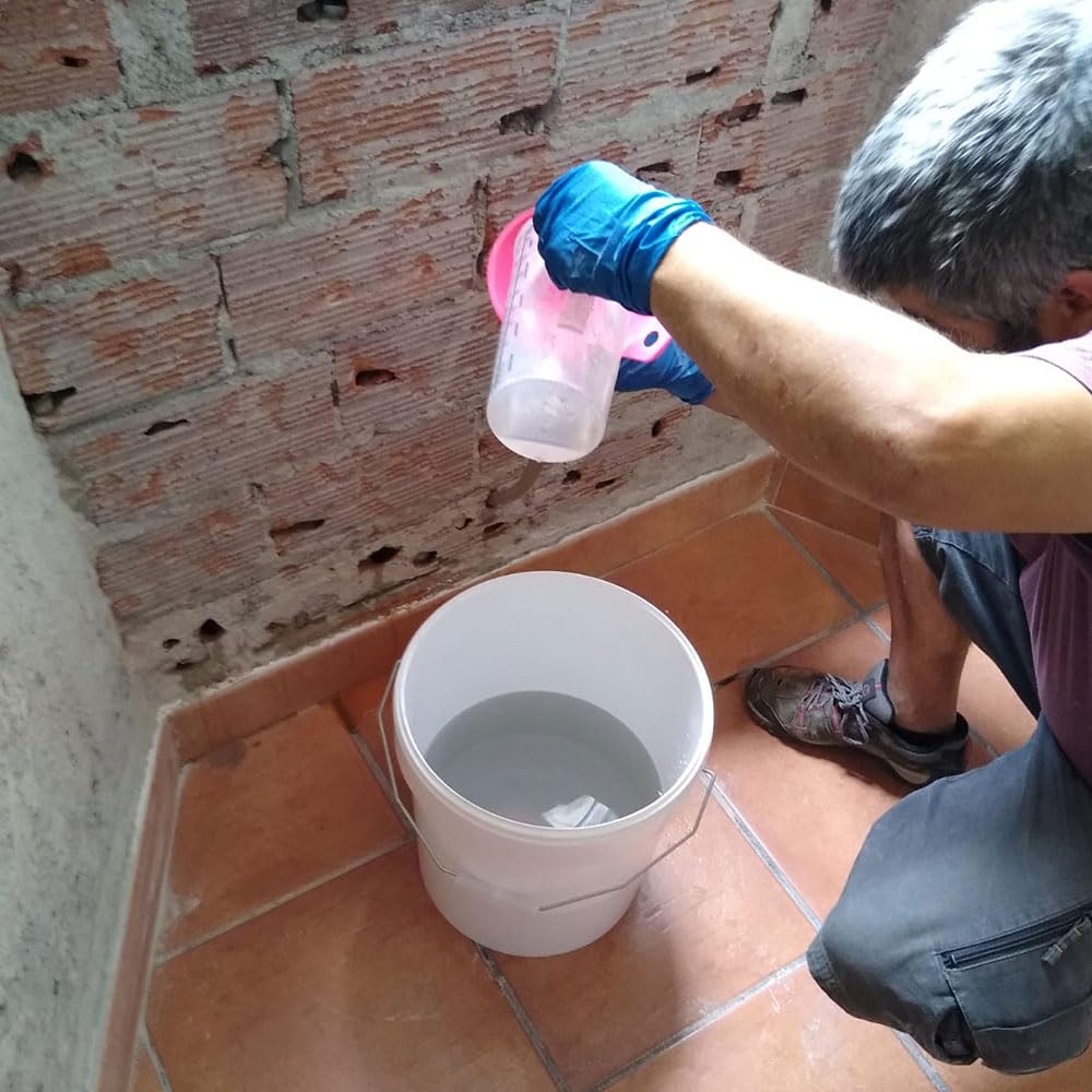 Inyección Líquida para Humedades por Capilaridad (25L+ 5 CÁNULAS) - frena las humedades por capilaridad ascendente en paredes y muros, creando una barrera impermeable - Sopgal
