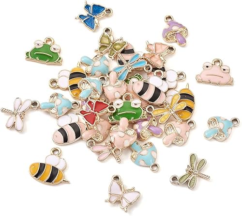 Vista 21 de Cheriswelry 30 dijes de aleación de cono de pino y ardilla, chapados en oro claro, con forma de cono de pino y ardilla, adornos colgantes de 0.47 a