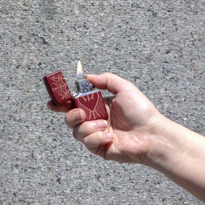 Encendedor Zippo Personalizado Three of Swords miniatura 4