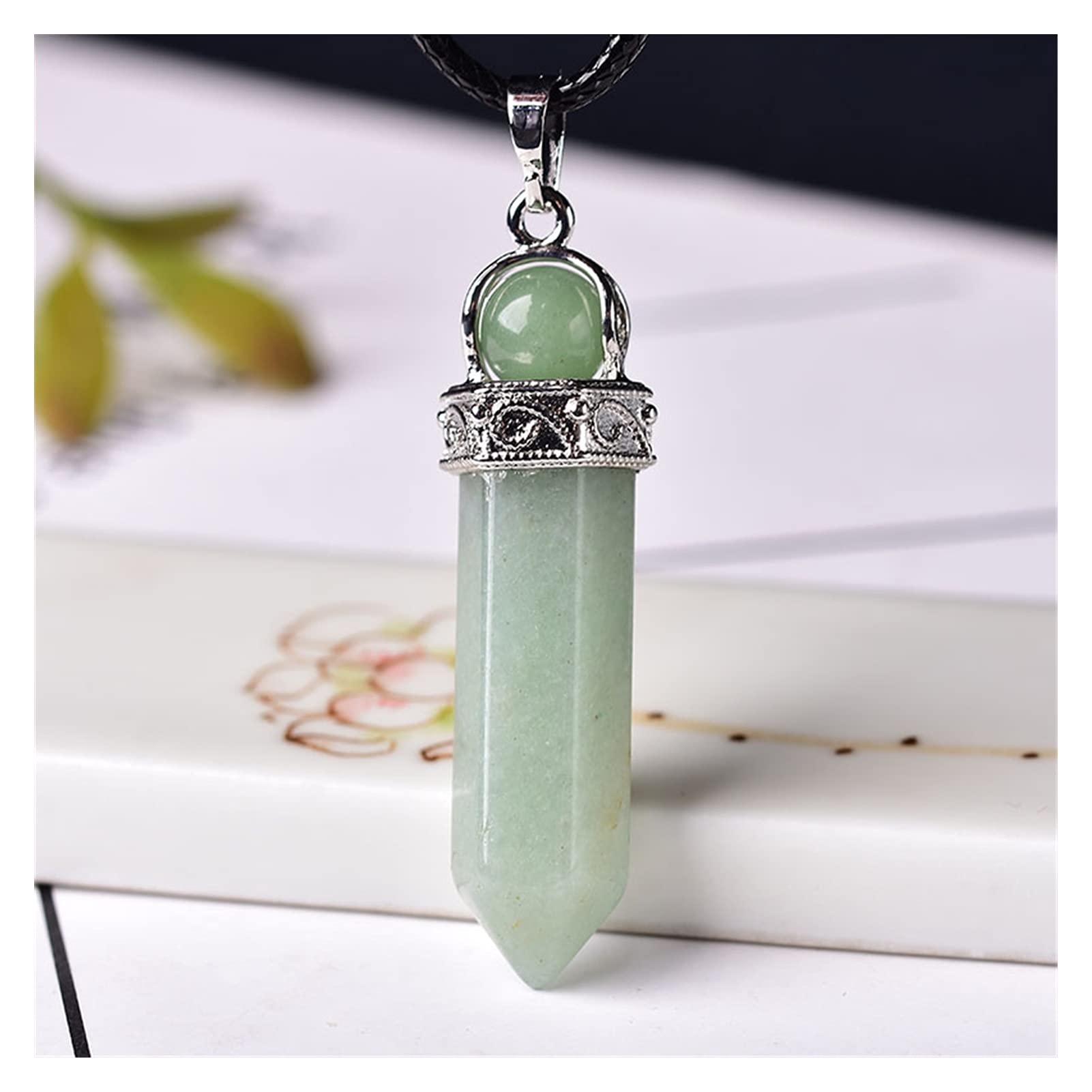 Pendentif reiki point brut en cristal naturel pour l'harmonie des énergies