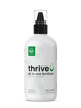 Thrive Planted Aquarium Fertilizer -All in One Planted Tank Liquid Fertilizers - Micro & Macro Nutrient Rich Food for Aquatic Plants - Highly Concentrated for 2500 Gallons of Water - Handy Pump Bottle