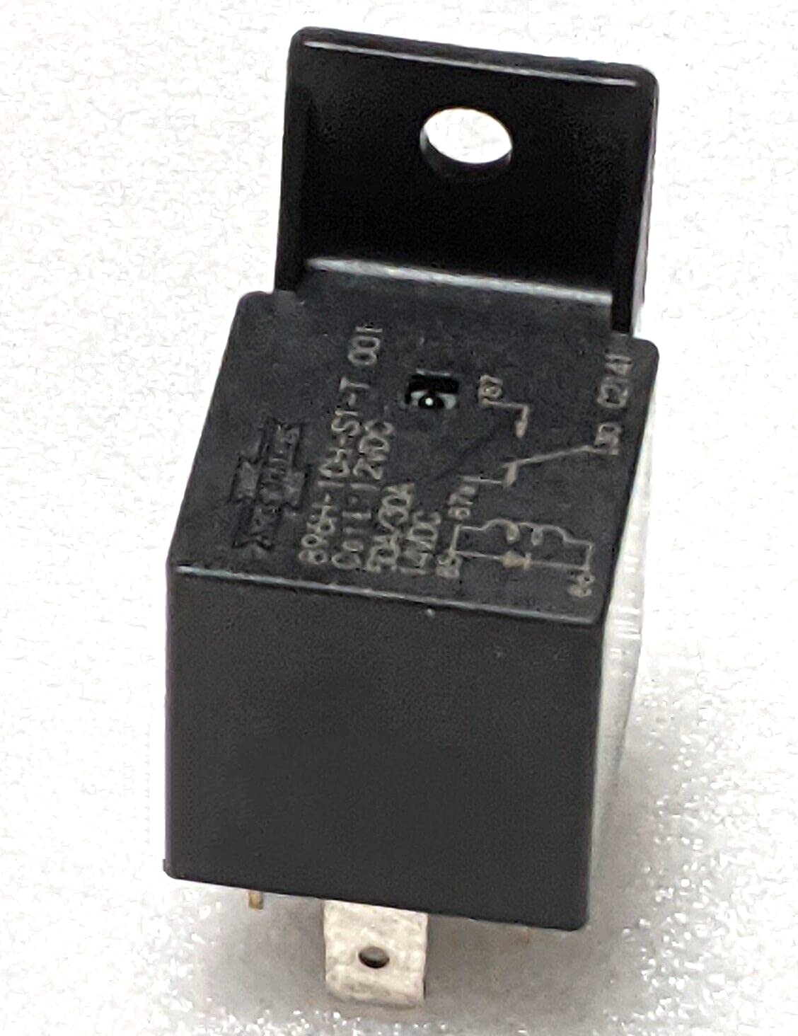 AUTONICS AT8PMN-6(100-120VAC) Timer, Multi-Range-Minutes, DPDT, 8-PIN (Socket REQ'D), 100-120VAC, True Power Off-DELAY, Analog