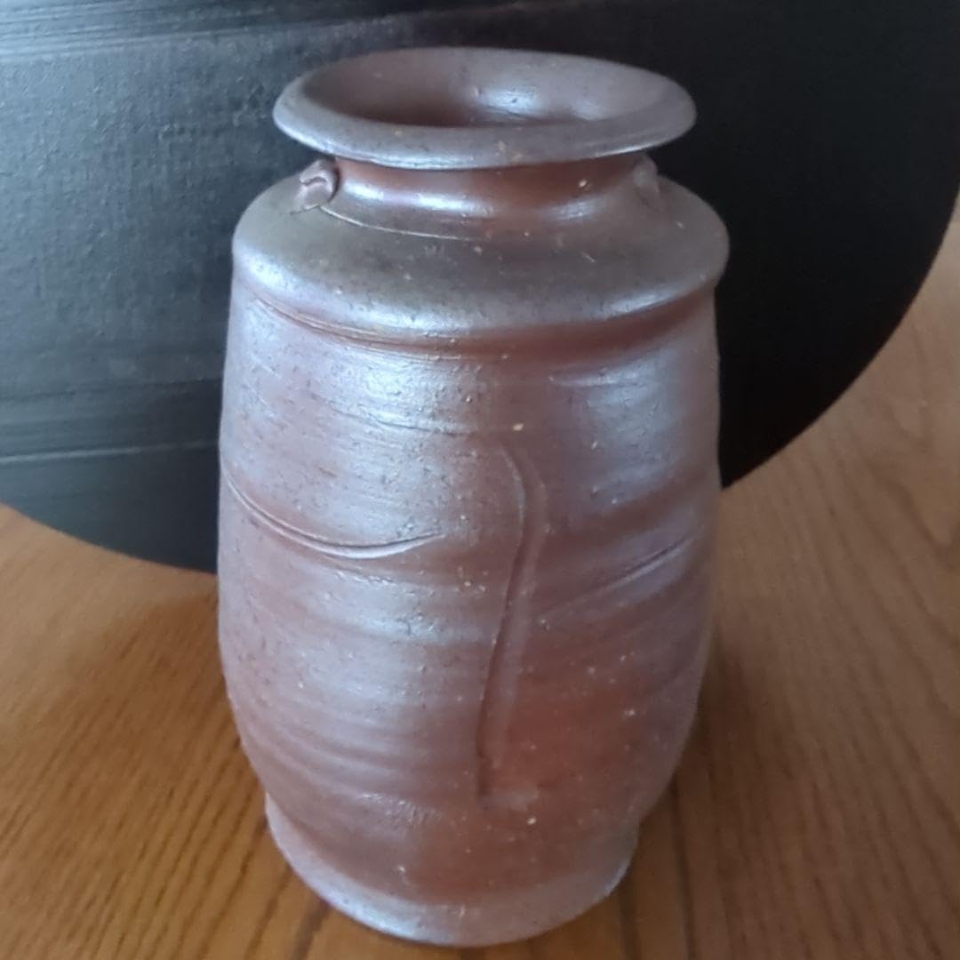 究極の美蔵から超可愛らしい西洋アンティークの水瓶花瓶が出て来ました