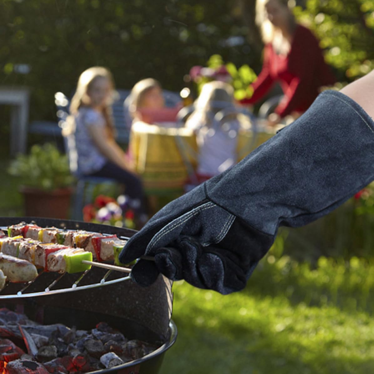 Didiseaon 2 Paia Guanti Barbecue in Pelle Nera Resistenti al Calore per Uso | Antiscivolo, Facili da Indossare e Togliere, Comfort Durante la Cottura