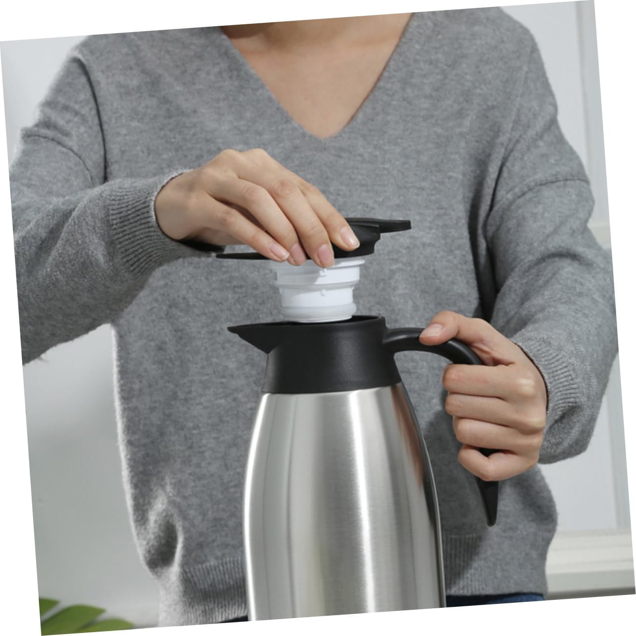 Large Capacity Thermal Carafe Hot Water Dispenser Handle Insulated Flask for Cold Hot Drinks