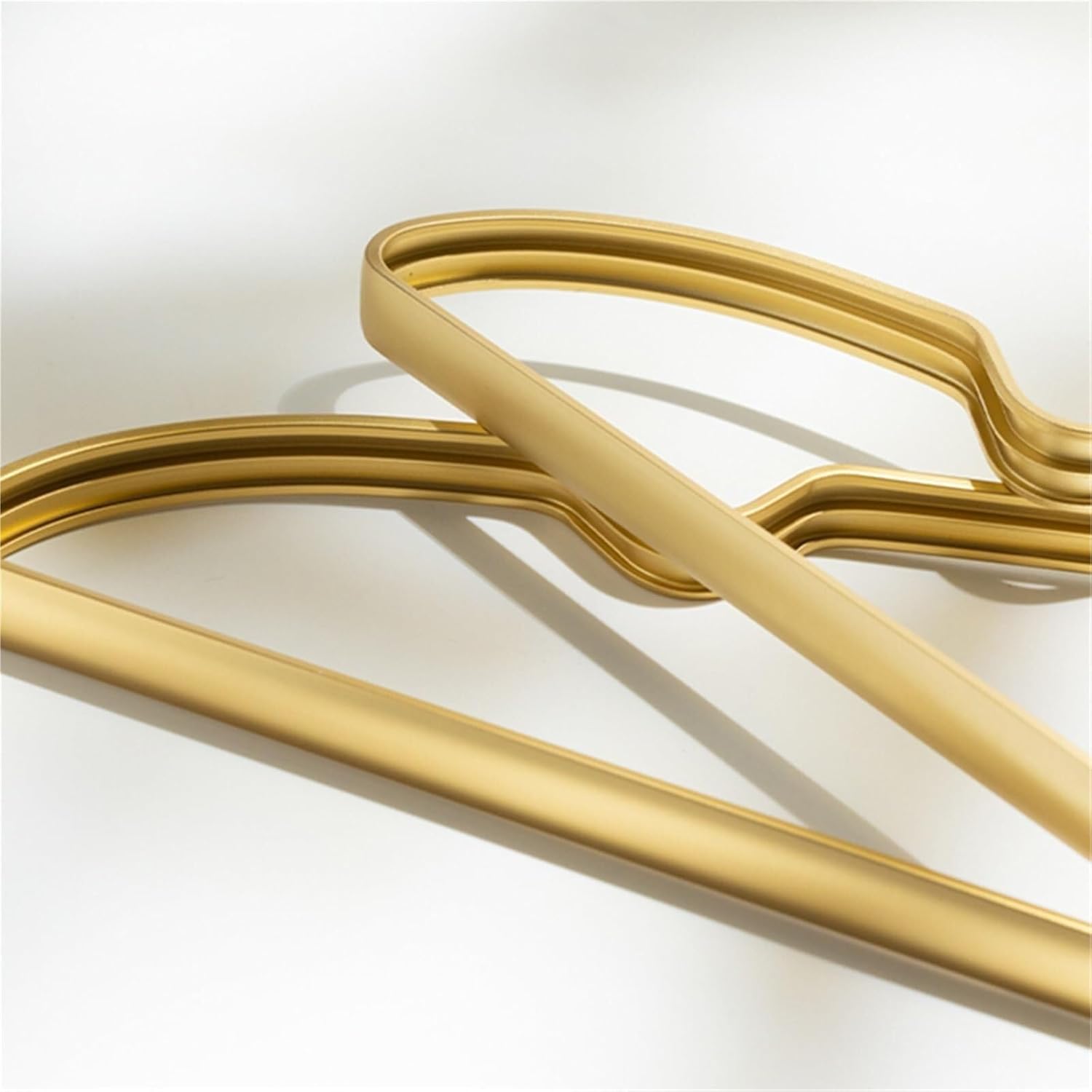 10 Pack Gold Coat Hangers, Rose Pink Aluminum Alloy Anti-Slip Hangers for Clothes, Suits, Dresses & Coats, Wardrobe Organizer(Silver,10pcs)