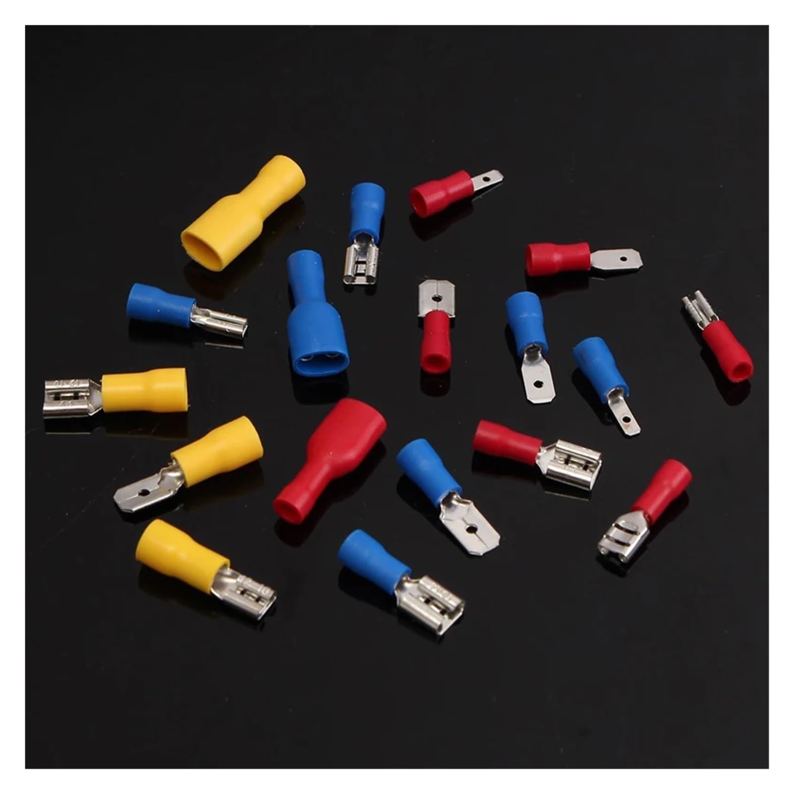 Kit de 900 conectores de pala macho/hembra aislados y 1 alicate de crimpado eléctrico de 22-10 AWG. Juego de herramientas manuales.