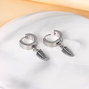 INFINIONLY Orecchini Piuma in Acciaio Inossidabile per Uomo Donna Orecchini Cerchi con Pendenti di Piuma Gioielli Moda Orecchini Creole Eleganti, Argento