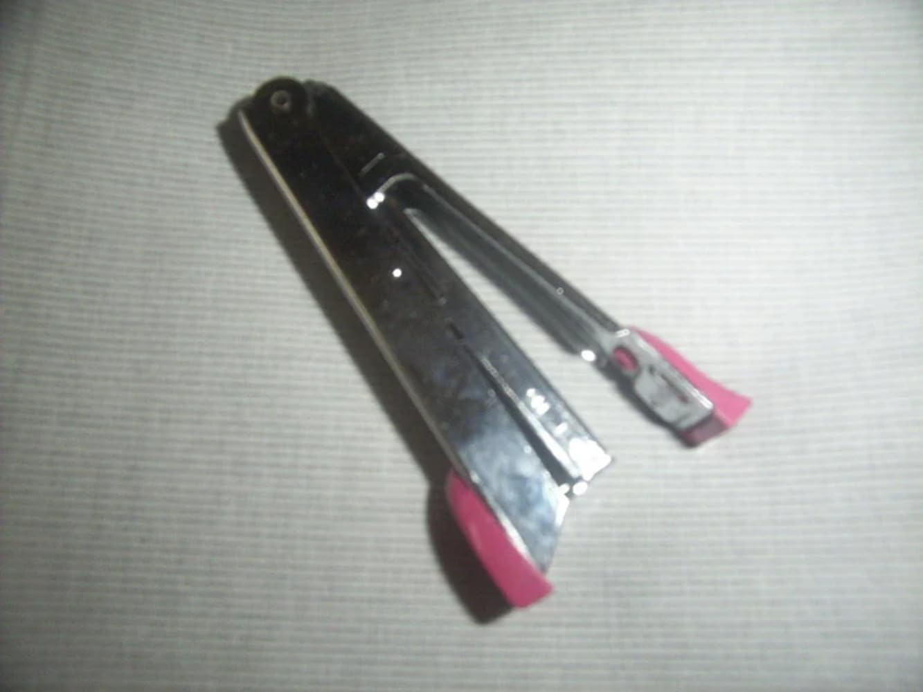 Amazon.com: Cotton Organdy White(Stiff)-2 mm Stripes Cottons