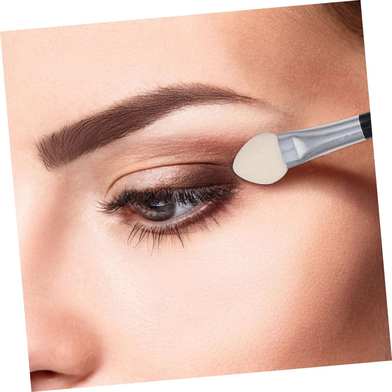 SOESFOUFU 24pcs Eye Shadow Brush Set Double-sided Makeup Applicators Comfortable and Easy to Use Non-slip Grip Great for Travel Parties Daily Makeup Random Color