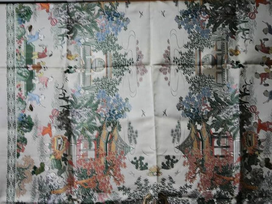 絹　刺繍　水色　幅60cm×4m 帯？タペストリー？テーブルクロス？ 絹 刺繍 水色 幅60cm×4m 帯？タペストリー？テーブルクロス