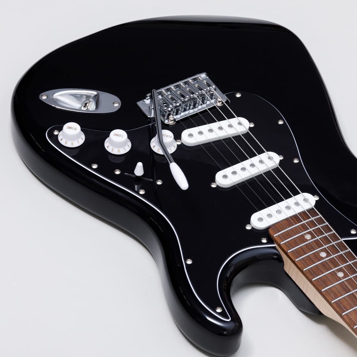 LaidBack エレキギター LST-5R アンプ、チューナー、ケース付！ 楽天市場】LaidBack LTL-5-R-SS FOB エレキギター初心者12点