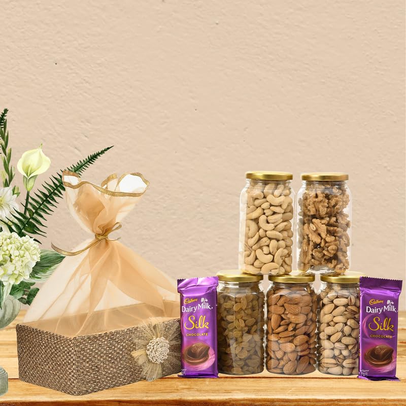 Image of NUTRI MIRACLE Dry Fruits Hamper for Raksha Bandhan | Gift for Bhai