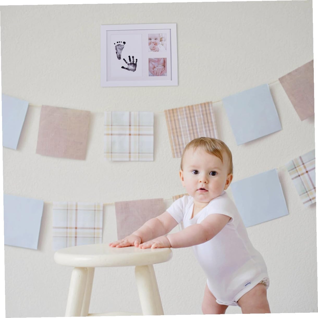 SECFOU Footprint and Photo Frame for Growth Record, White PP Plastic Creative Keepsake Holder, Nursery Home Desktop Decor for Newborn Memory Display