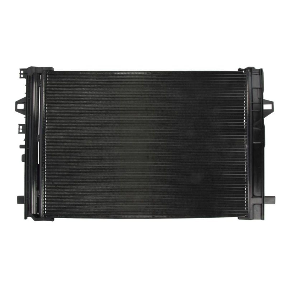 THERMOTEC KTT110567 Condensatore climatizzatore con essiccatore Compatibilità con MERCEDES-BENZ Classe A W176 Classe B W245 Classe B W246, W242 GLA X156 CLA Coupé C117 CLA Shooting Brake X117