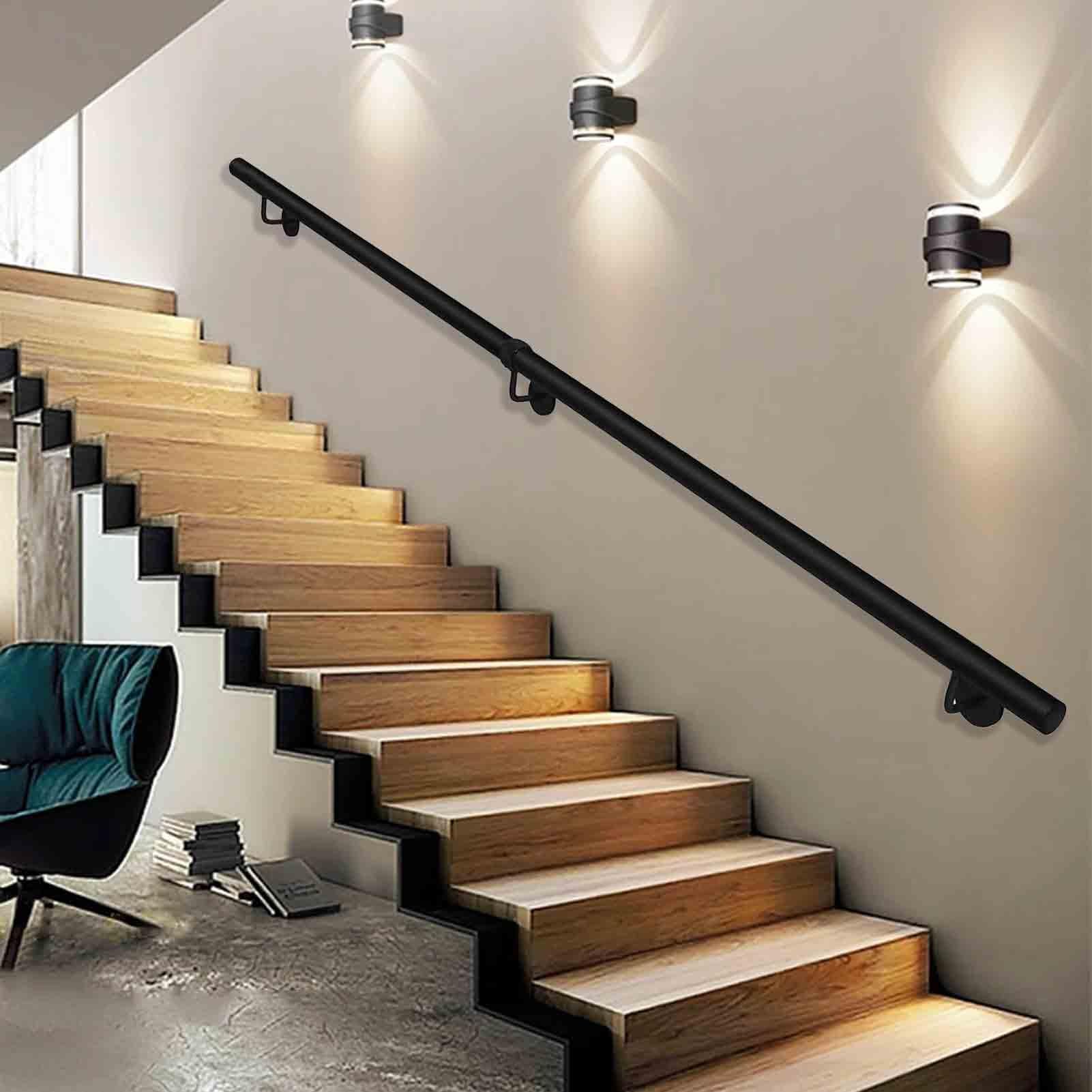 Rampe d'escalier pour personnes âgées à fixation murale
