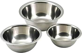 ゴールドの金属製丸型ボウル3個セット ゴールドの金属製丸型ボウル3個セット ゴールドの金属製丸型