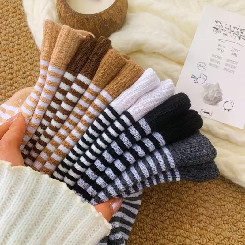 Image of WKLOUYHE Women's And Men's Mid-Calf Thick Socks |Cozy Thermal Thick Socks for Cold Weather Free Size,Pack Of 05