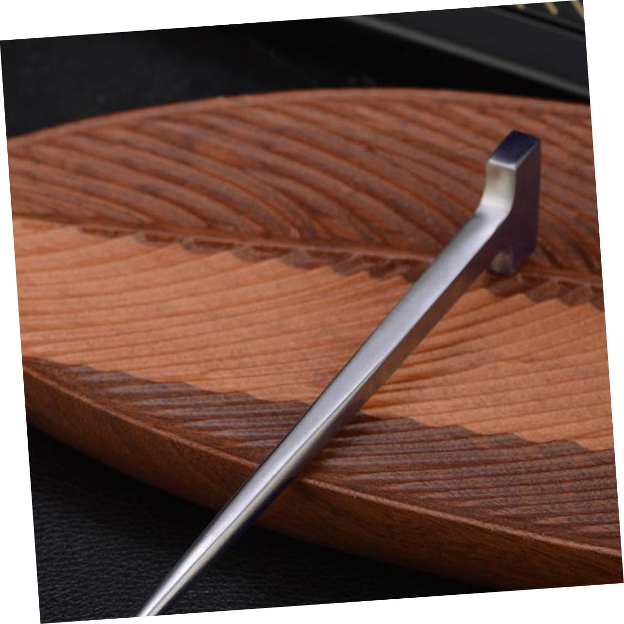 BESPORTBLE 2pcs Shaped Stainless Steel EEL Nail for Home Fish Killing Stainless Steel Kitchen Gadget for Easy Fish Preparation and Comfortable Grip