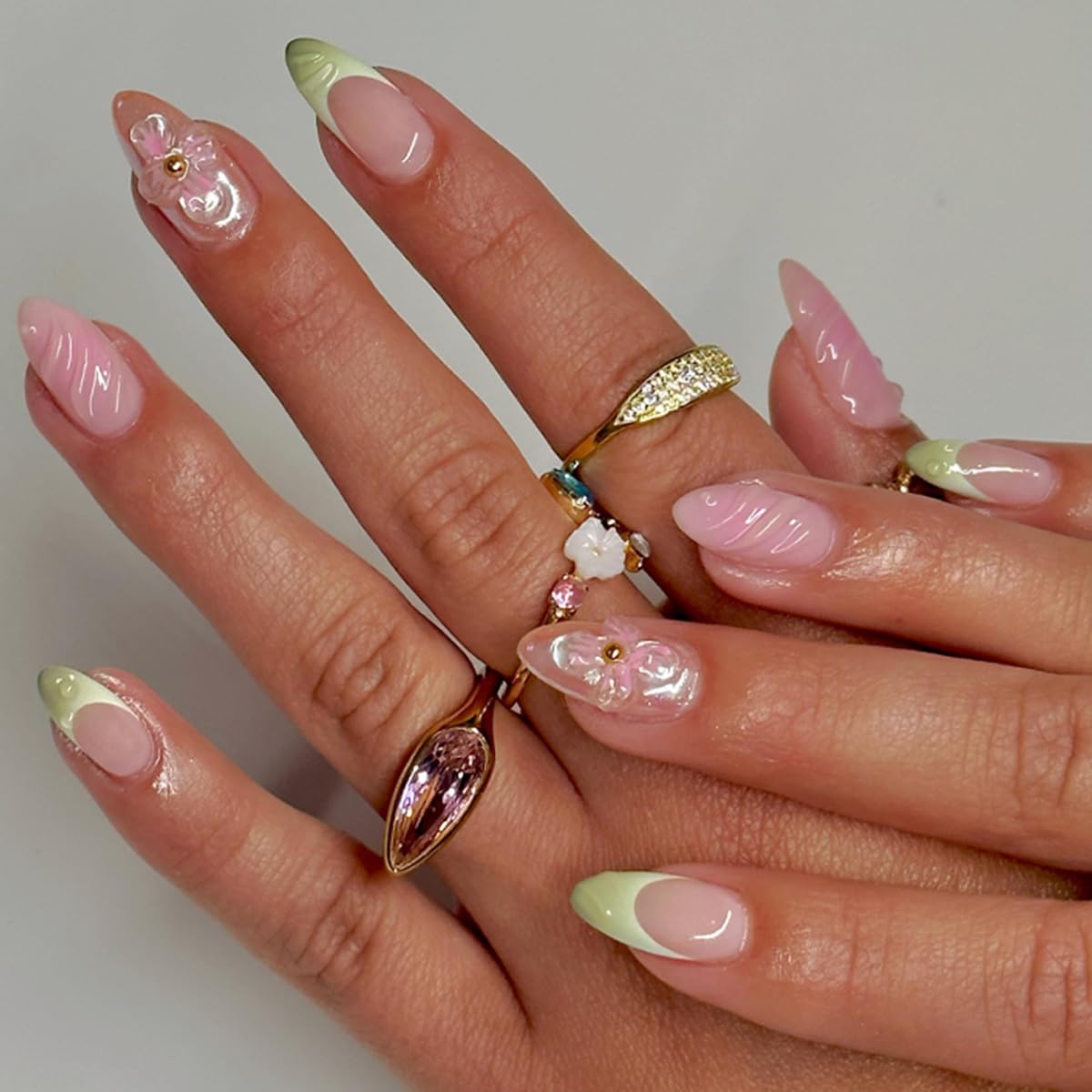 Medium Press on Nails Green French Tip Nail Kit