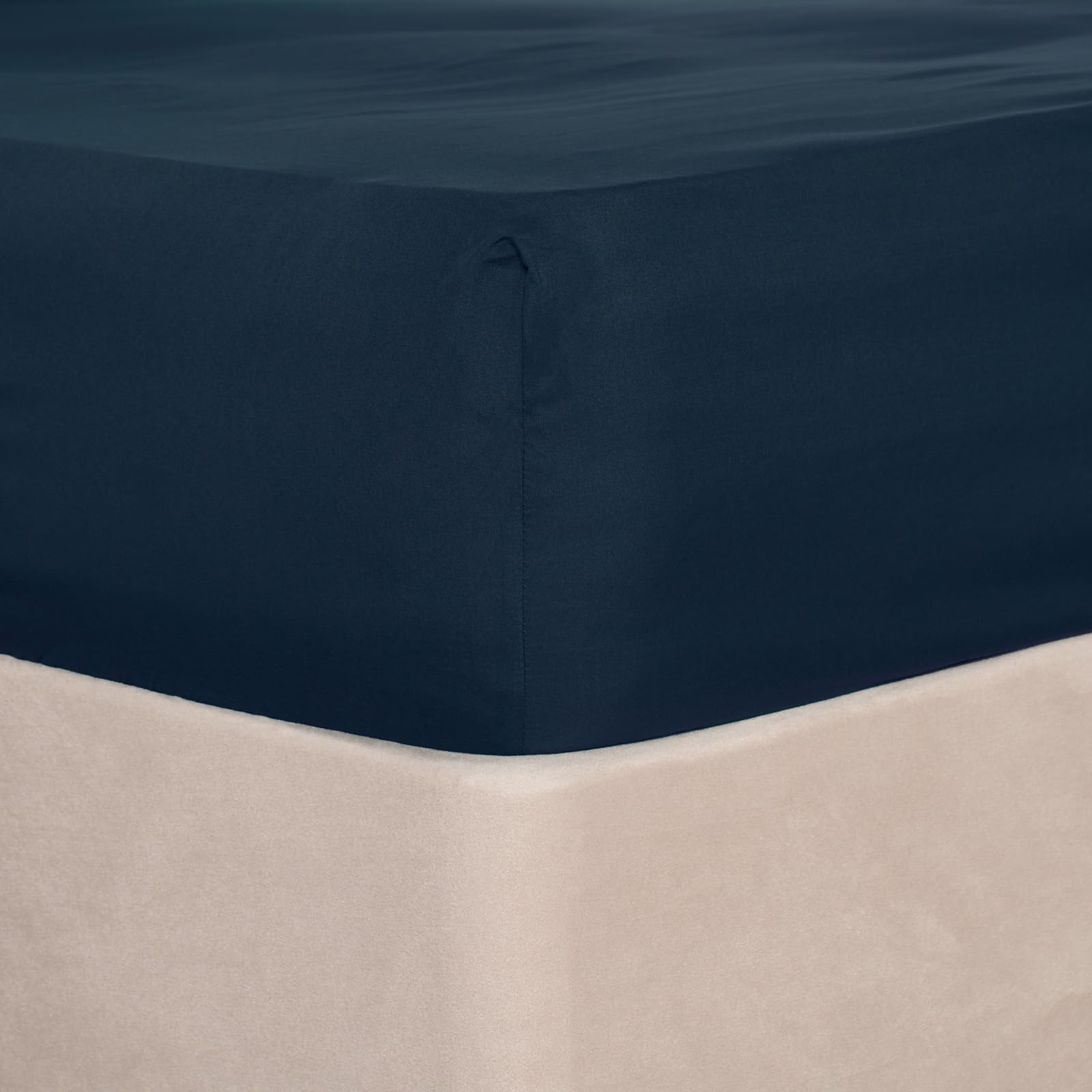 Brentfords Fitted Sheet Single Bed Navy Blue, Easy Care Soft Microfibre Fabric Deep Pocket 25cm Single Bed Sheet Shrinkage and Fade Resistant Bed Linen Bottom Sheets, 91 x 190cm