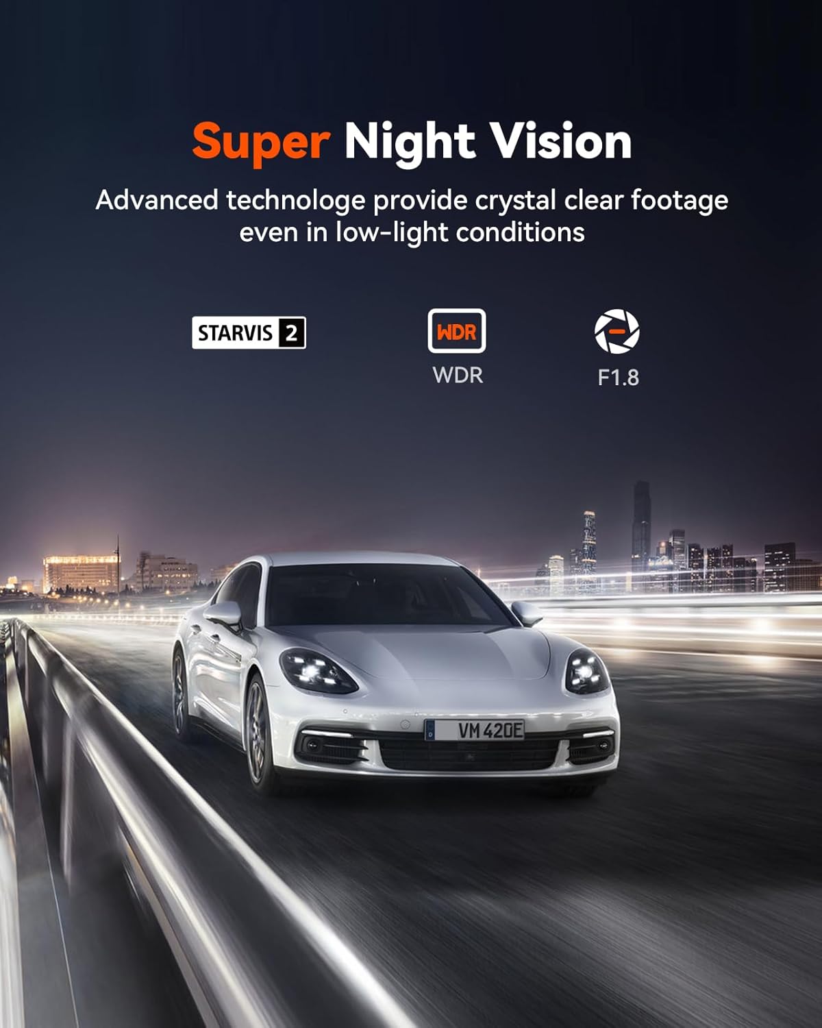 Image depicting a car driving at night, illustrating the effectiveness of Super Night Vision technology in capturing clear footage under dårlige lysforhold.