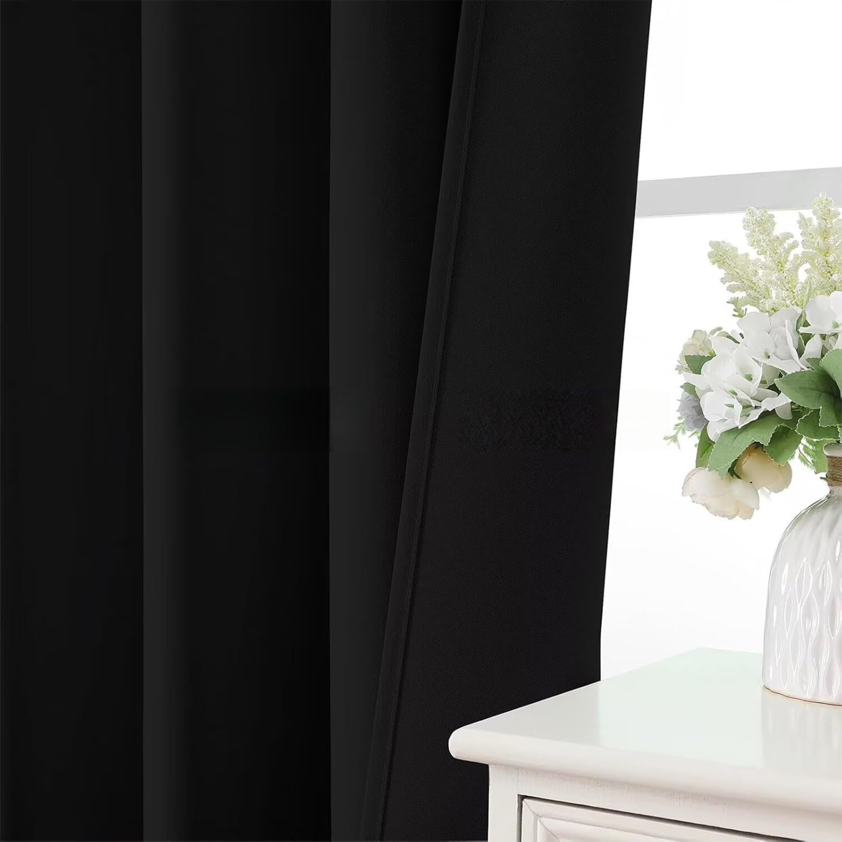 Verdunklungsvorhänge 210 x 220 cm Wärmeisolierend Kälteschutz Wohnzimmer Vorhänge Weiche, Gegen Kälte Und Hitze, Waschbar für Hotels Büros Schlafzimmer, Schwarz