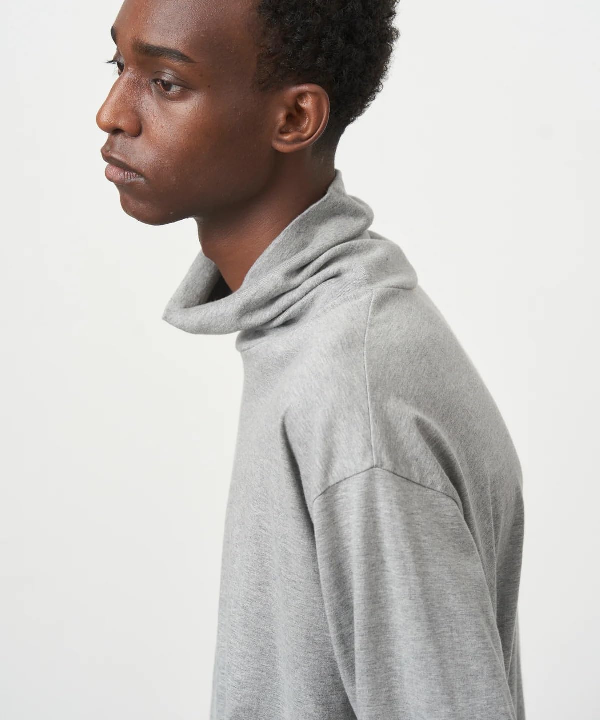 Amazon | [ATON] （エイトン） ROYAL SUVIN JERSEY | HIGHNECK T-SHIRT