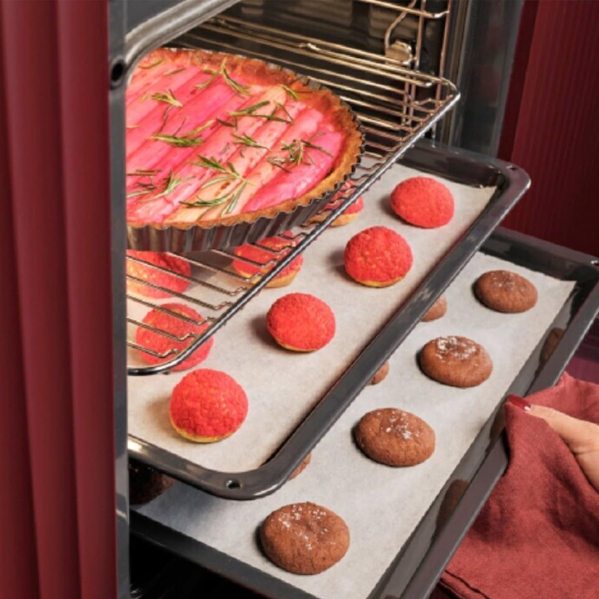 AEG TU5AB21FSB – Horno Multifunción Serie 5000 SurroundCook, 72 L, Display LED, Limpieza AquaClean, 9 Funciones, Mandos Escamoteables, Carriles Telescópicos 1 Nivel, Cristal Negro, Inox Infinity