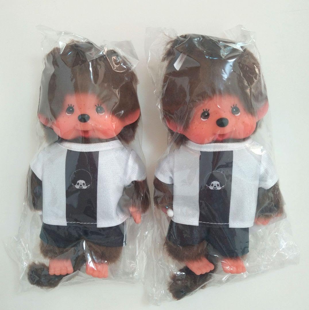 Amazon.co.jp: 海外限定 モンチッチ サッカー ドイツ 2体セット 253869