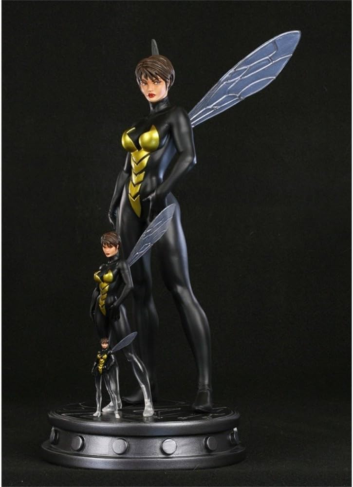 Amazon.com: Wasp Modern Deluxe Bowen Designs Exclusive Statue