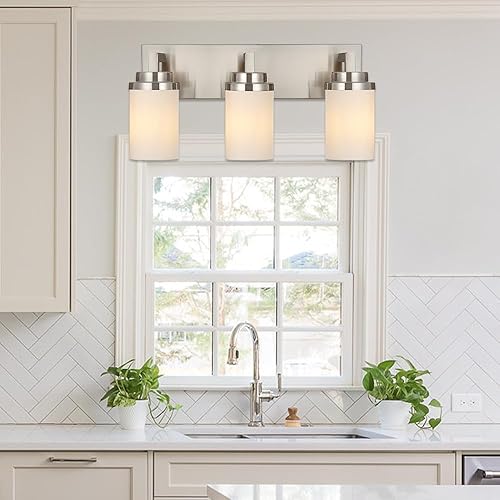 Miniatura 6 de Lámpara de baño de 3 luces con pantallas de vidrio blanco ópalo, iluminación moderna de baño sobre espejo de níquel cepillado para cocina, pasillo,