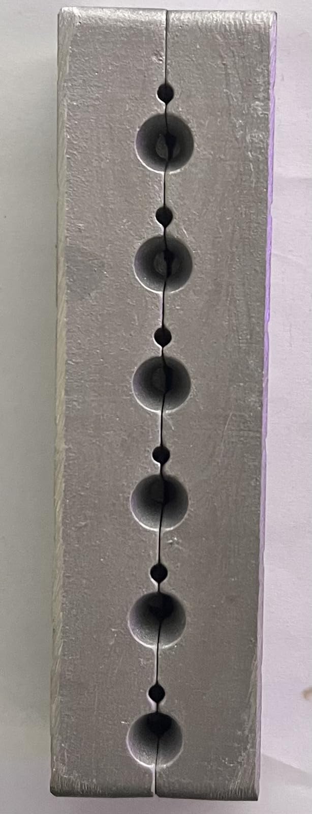 Forma główki jigowej Ned 3,5-4,5-5,5-6,5-8-9 g