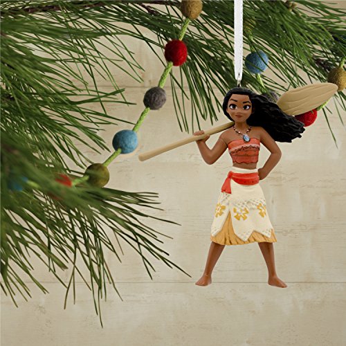 Hallmark Ornament Disney Moana (Packaging May Vary) #TOP5