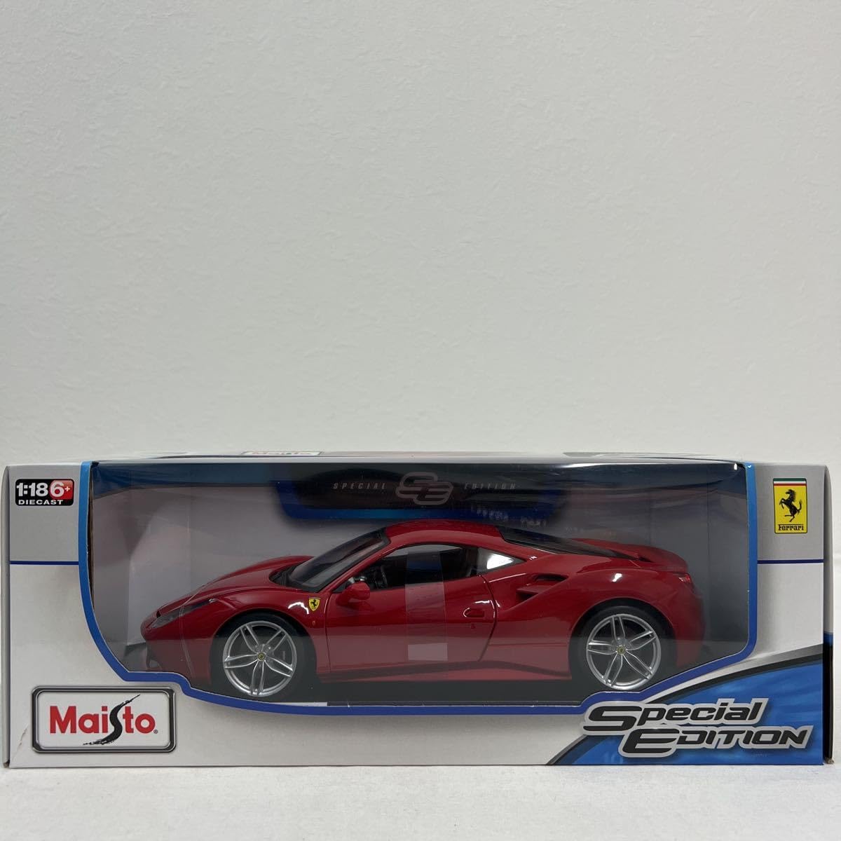 Maisto Ferrari 488 GTB Special Edition模型