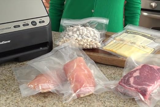 FoodSaver V4400 2-in-1 Vacuum Sealer Machine with Automatic Vacuum Sealer Bag Detection and Starter Kit product image 22