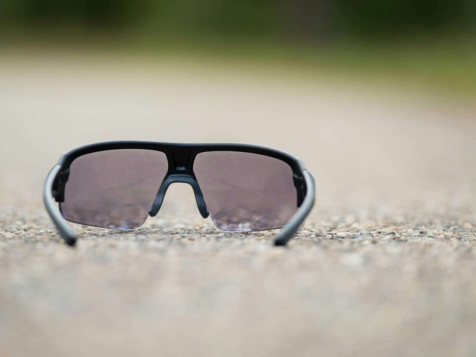 BBB Okulary rowerowe fotochromowe, dwuogniskowe okulary przeciwsłoneczne rower górski i szosowy, lekkie fotochromowe okulary przeciwsłoneczne z ochroną UV, czytnik impulsów PH BSG-64PH, 2.0, czarne