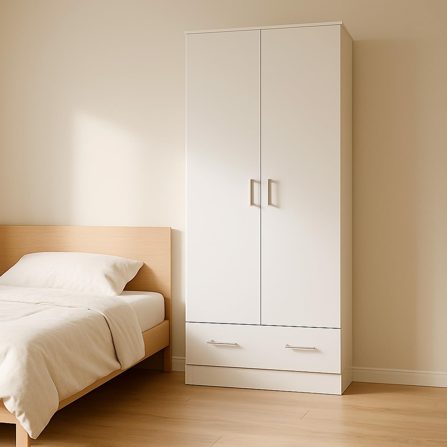 Arreditaly Armadio Con 2 Ante E 1 Cassetto Multiuso Armadietto Design Moderno Salvaspazio Con Ripiani Interni E Vano Contenitore Ideale Per Camera Da Letto o Ingresso 79.4 x 35.7 x 170.4 Cm (Bianco)