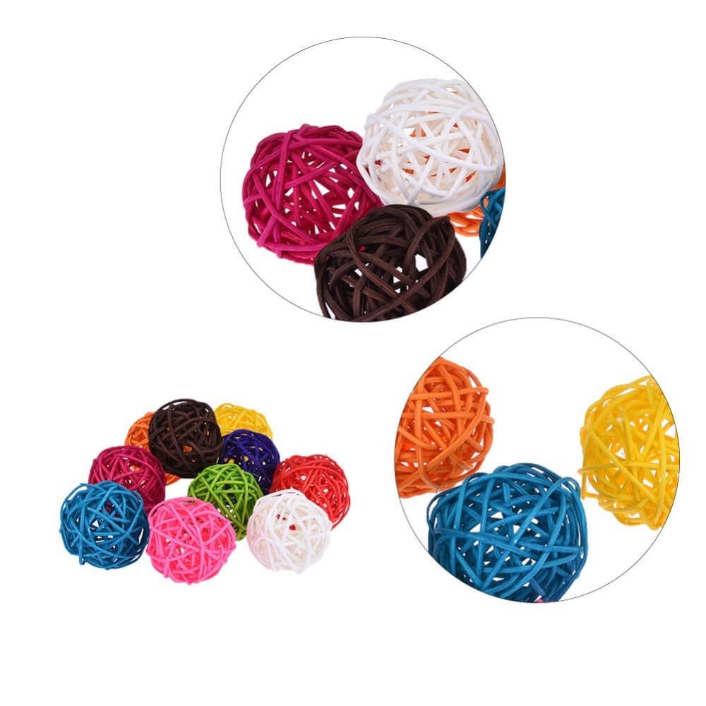Colourful Munch Woven Vine Chew Balls - Foot Parrot Toy - Pack of 4 — view 3