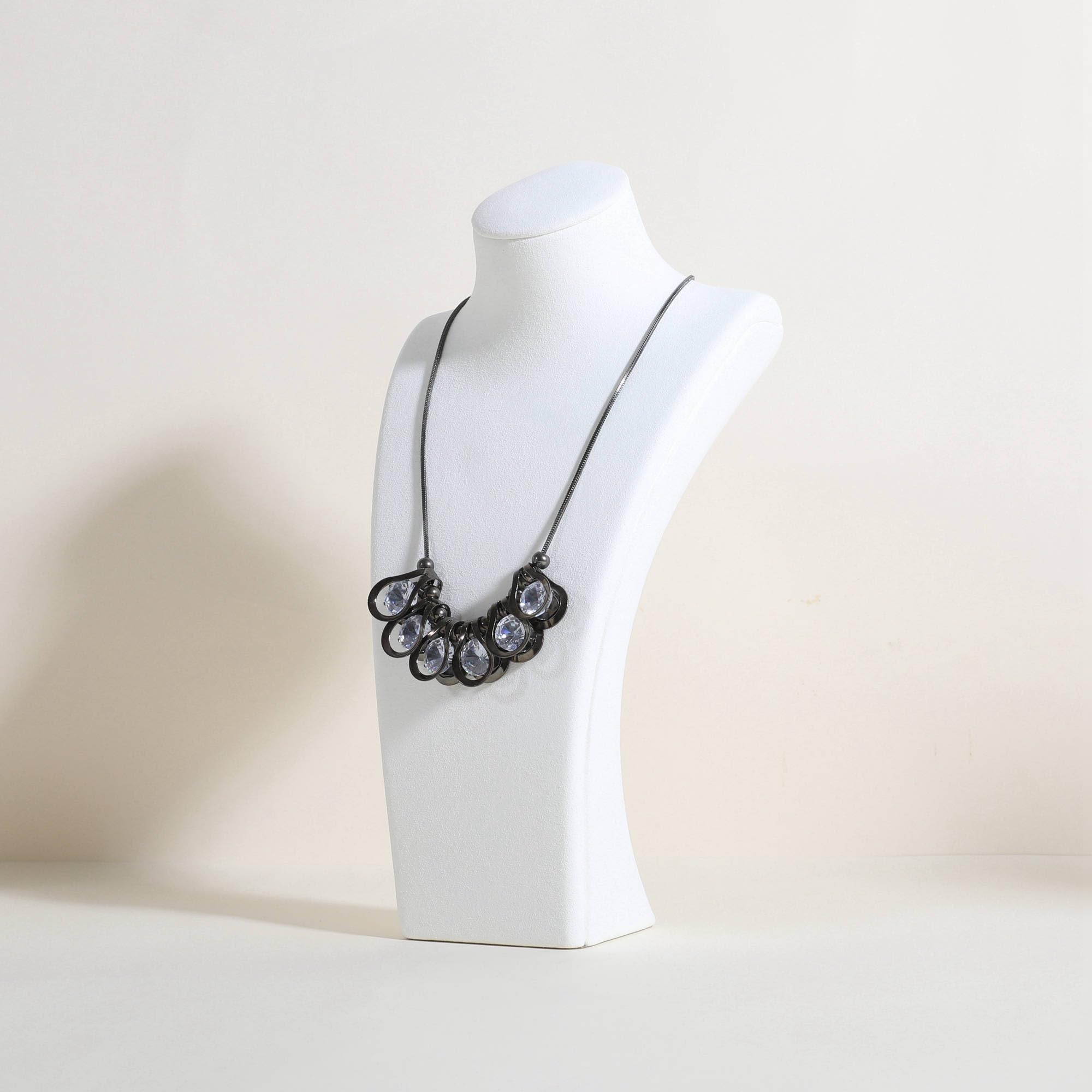 GemeShou White necklace storage organizer for sale, Velvet necklace holder stand, jewelry bust display stands, Jewelry Mannequin for Countertop, Showcase【White-Medium】