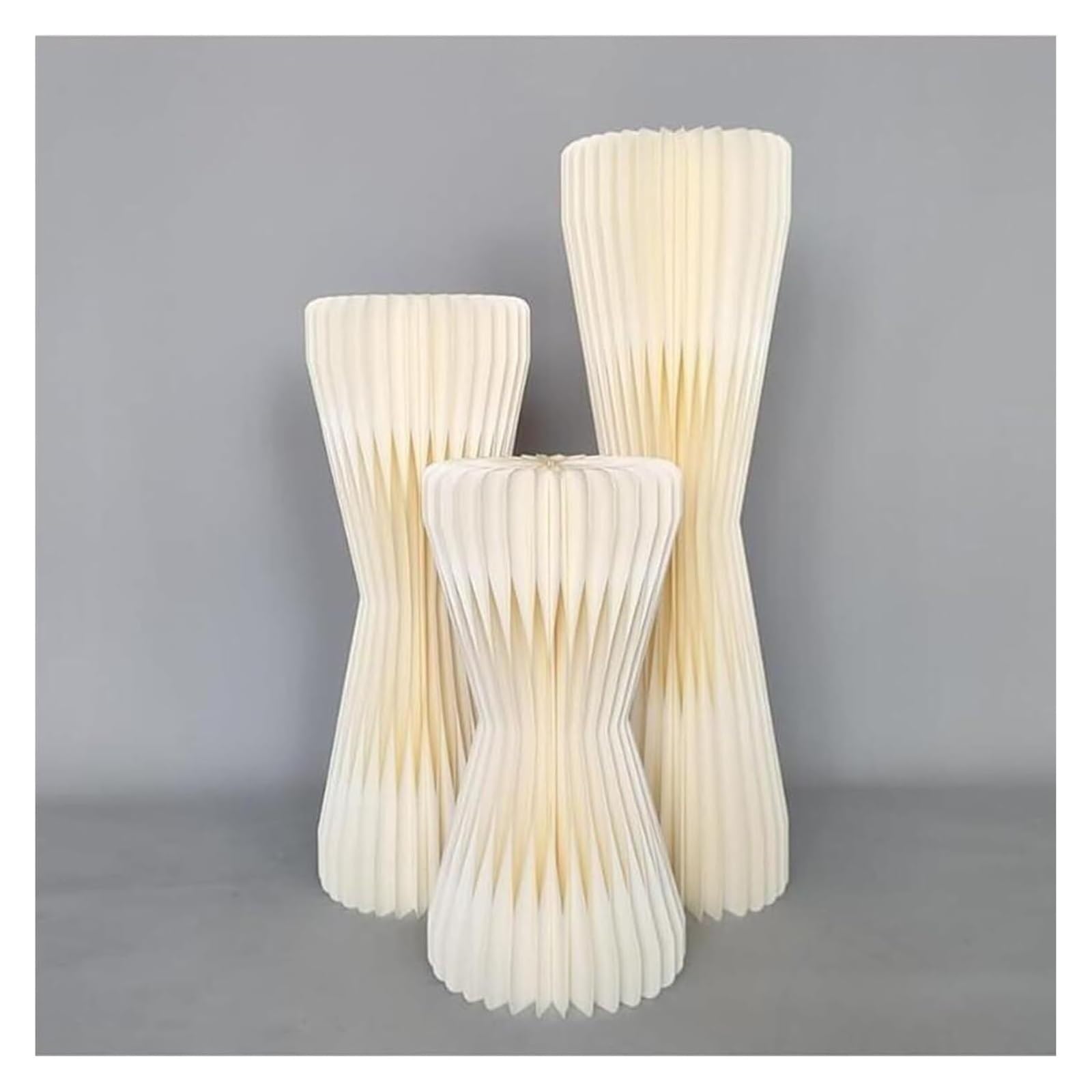 nxjaSDH Foldable paper column display stand, 3PCS Dessert Table Pillars Wedding Party Decoration Foldable Display Paper Columns Round(Wit)